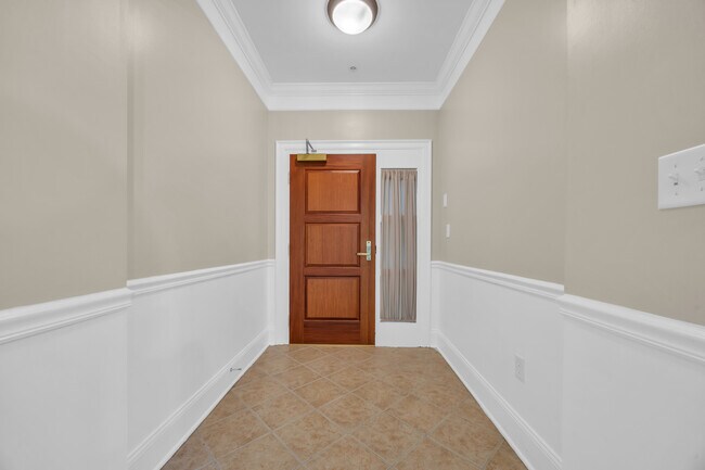 Building Photo - 1313 Villa Marbella Ct