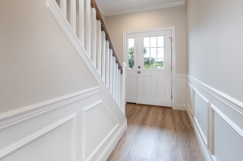 Building Photo - 20 Edgewater Cir