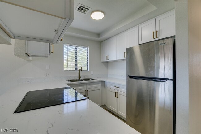 Building Photo - 6932 Kilgore Dr
