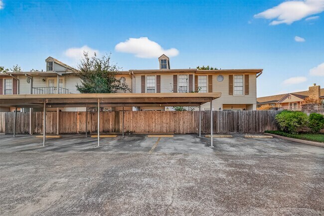 Building Photo - 3100 Jeanetta St