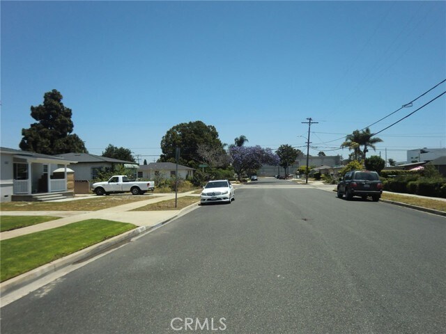 Building Photo - 1907 W 154th Pl