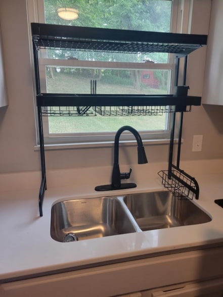 Building Photo - 805 Dayton Pike