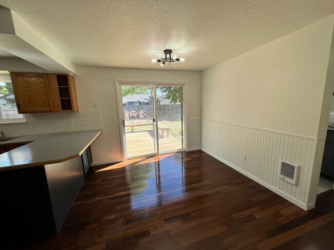 Building Photo - 394 S Harlan Pl
