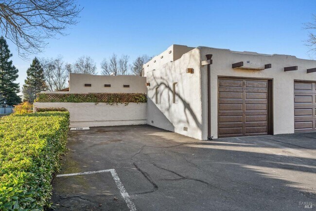 Building Photo - 5258 El Mercado Pkwy