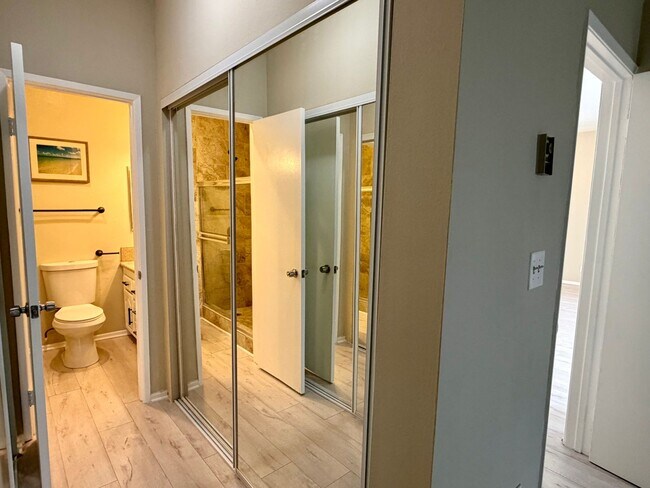 Building Photo - 2 Bed | 2 Bath Condo Near Pepperdine University – Gated Community with Ocean Views