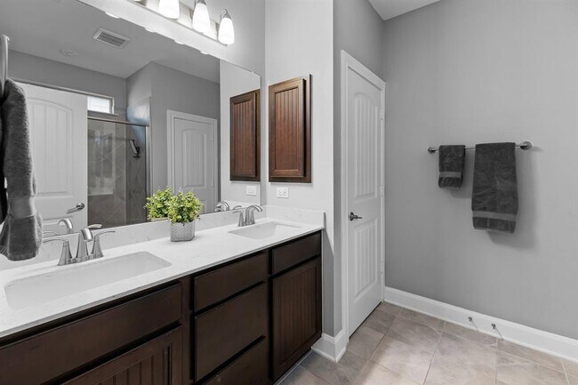 Building Photo - 7813 Peccary Dr