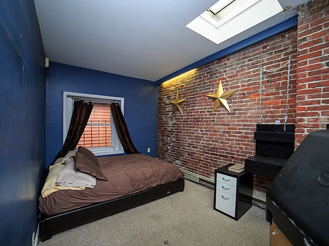 Building Photo - 29 St Mary's St