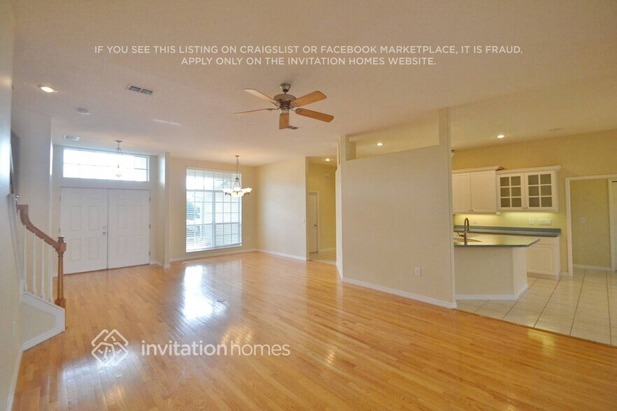 Building Photo - 10503 Bartonia Ct