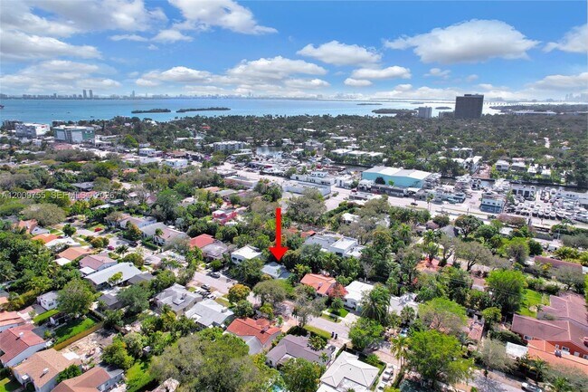 Building Photo - Northeast 81st Street, Miami, FL 33138 - 3 BR 2 BA single-family home