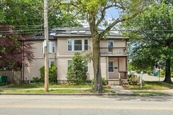 Building Photo - 725 Watertown St