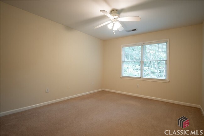 Building Photo - 1030 Laurel Springs Ct