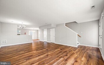 Building Photo - 220 South St