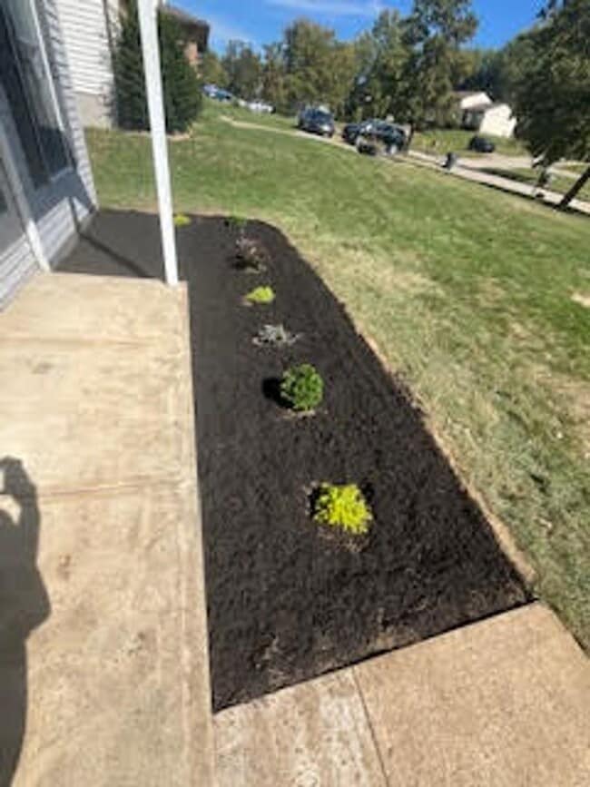 Building Photo - 486 S. Kaser