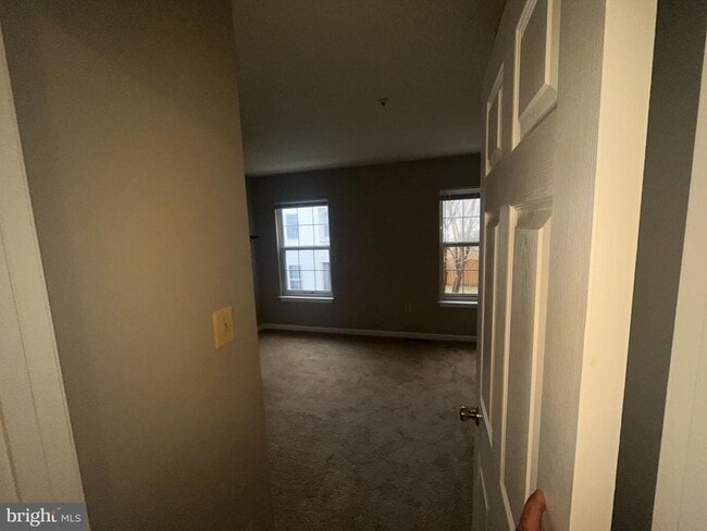 Building Photo - 47745 Devin Cir