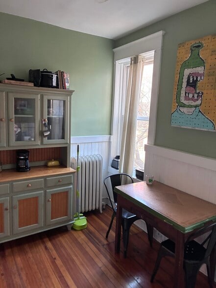 Kitchen - 31 Spring St