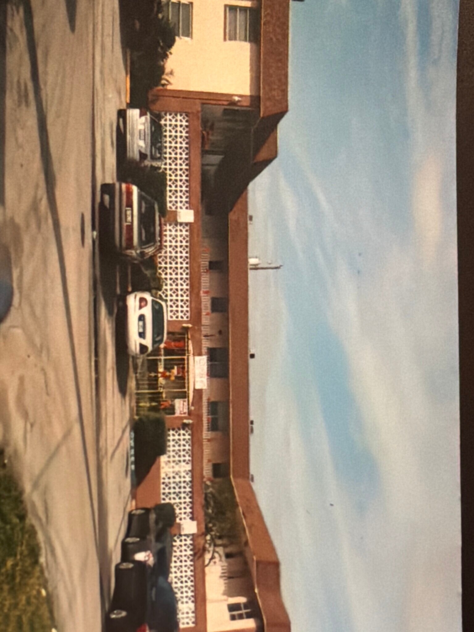 Building Photo - 1804 N 17th Ave