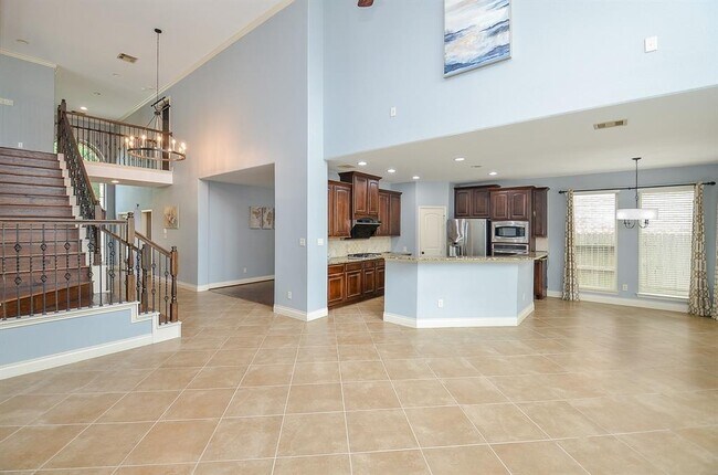 Building Photo - 28722 Maple Red Dr