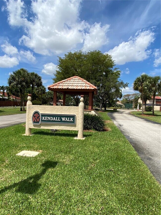 Building Photo - 8947 SW 149th Pl