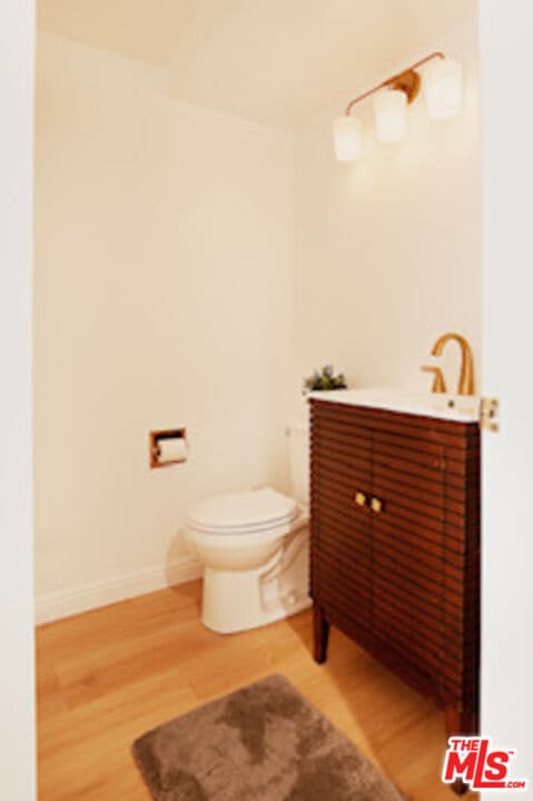 Building Photo - 6752 Hillpark Dr