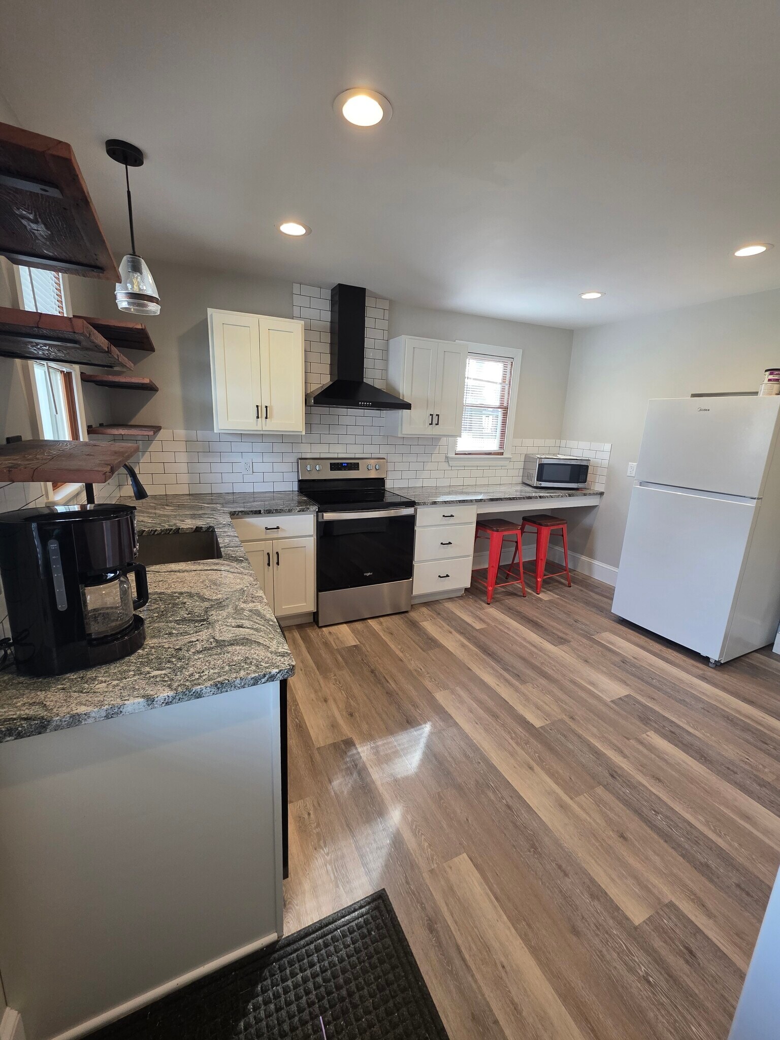 Building Photo - 6038 Old Hanover Rd