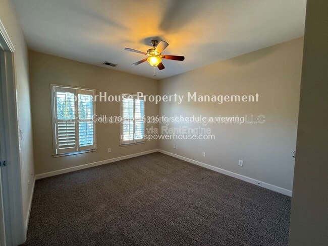 Building Photo - 6146 Queens River Dr