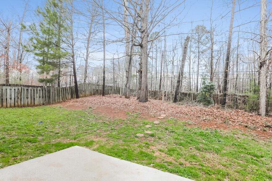 Building Photo - 5656 Wellborn Oaks Ct