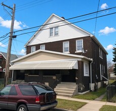 Building Photo - 937 High St