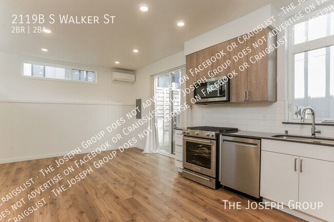 Building Photo - 2119B S Walker St-