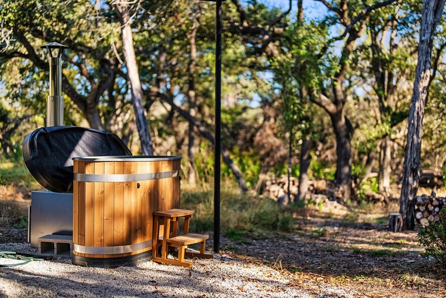 Building Photo - 64 York Creek Rd