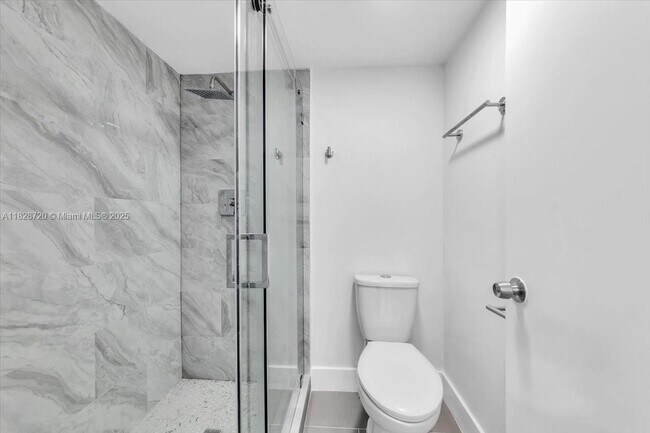Building Photo - 1201 SW 128th Terrace