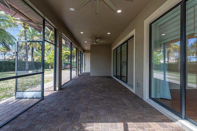 Building Photo - 3352 Siena Cir