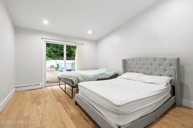 Building Photo - 606 Deal Rd