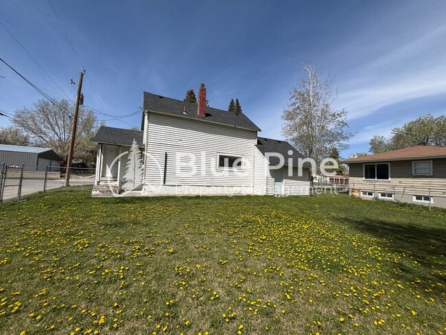 Building Photo - 1350 Shipp Ave