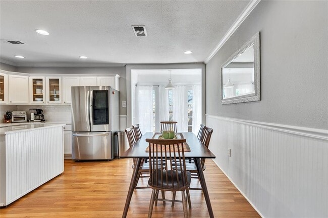 Building Photo - 4813 Avenue H