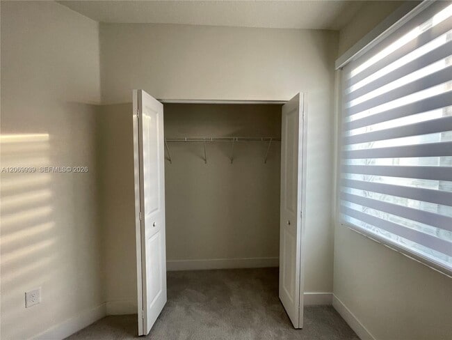 Building Photo - 4460 NW 83rd Ave