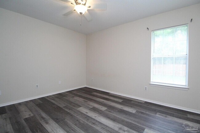 Building Photo - 8126 Crystal Wells Pl