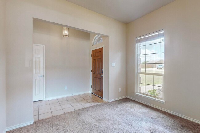 Building Photo - **Now pre-leasing, available to view early...