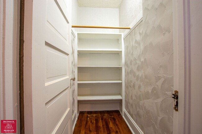 Building Photo - 3708 Ida St