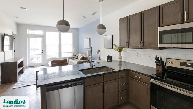 Building Photo - 170 Graphics Dr