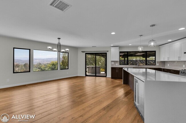 Building Photo - Stunning 4 Bed Poway Home with Views, Pool & Outdoor Oasis