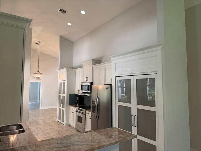 Building Photo - 9218 Whippoorwill Trail