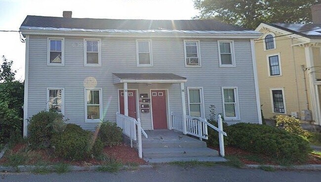 Building Photo - 86-88 N State St