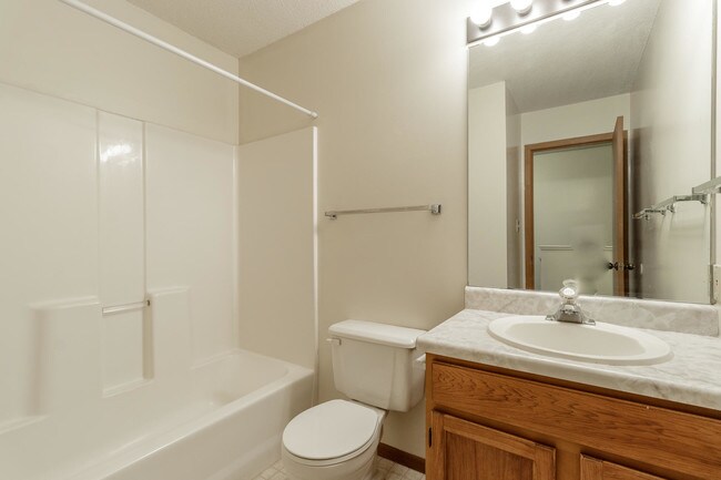 Building Photo - 2434 Pimlico Ct