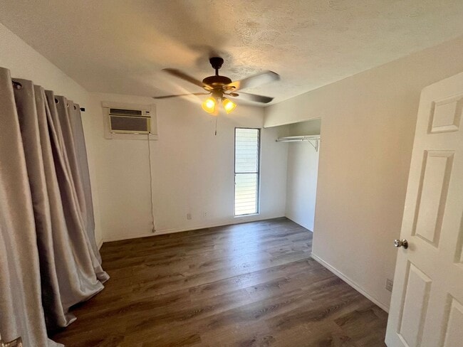 Building Photo - Modern Coastal Oasis: 1 Bedroom, 1 Bath All-Inclusive Retreat in Hawaii Kai