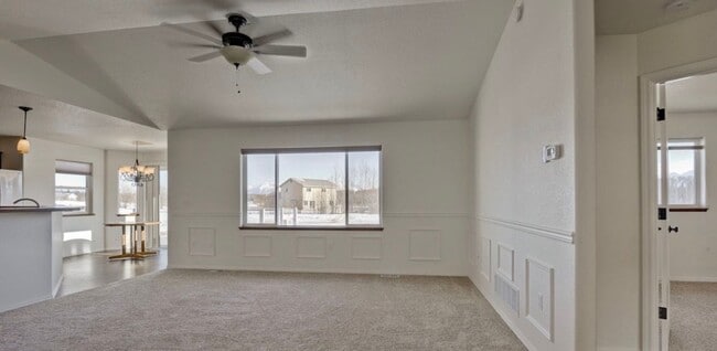 Building Photo - 2887 N Terrell Dr