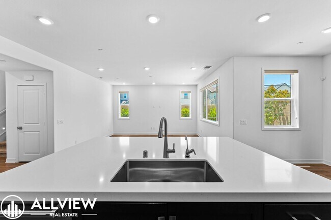 Building Photo - Modern Luxury Living at The Farm in San Juan Capistrano