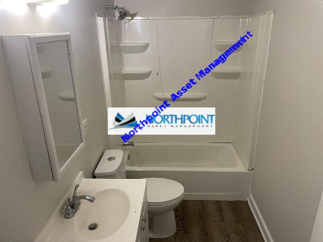 Building Photo - 3656 Kearney Ave