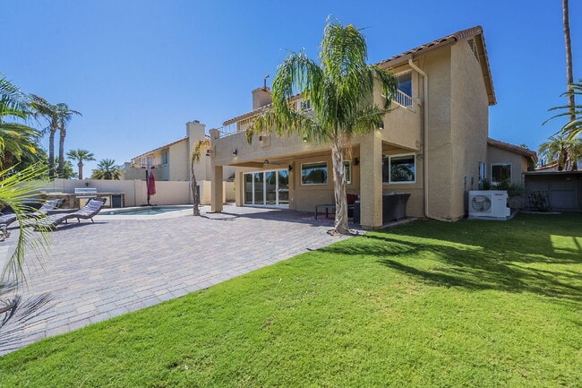 Building Photo - Luxury Waterfront Home in Ocotillo – Avail...