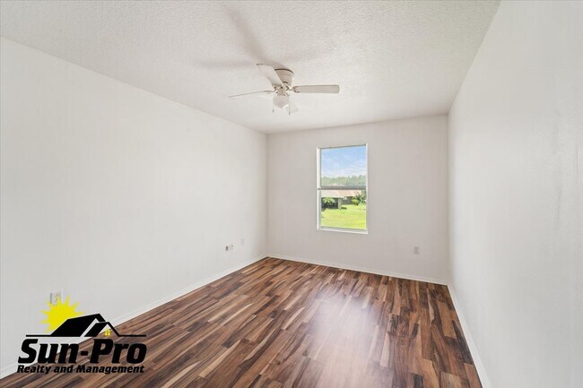 Building Photo - 313 Bayberry Lakes Blvd