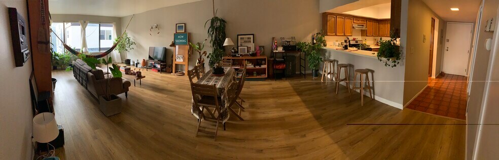 Building Photo - 5125 Harold Way